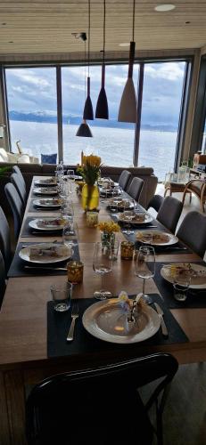 Viesnīcas āriene, Coastal Cabin With Ocean View On Lepsøya in Vigra