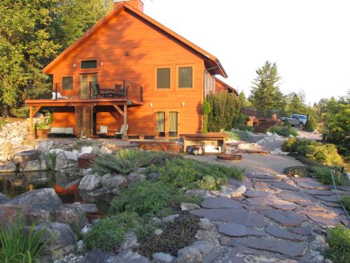 beard's creek bed and breakfast in 帕森 (BC)