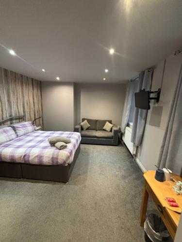 Airport Tavern Accommodation - image 10