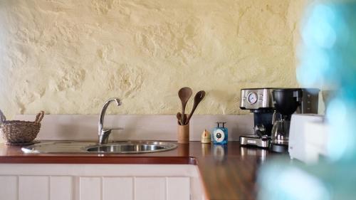 virtuve, Casa Gaia Holiday Cottage in Cedros