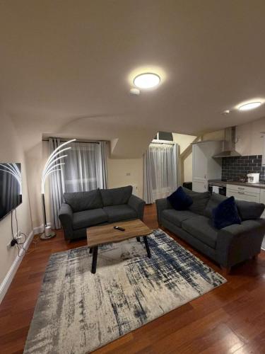 Washington Street Apartment 3