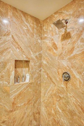 Trump Hotel Las Vegas Strip View Studio 2201 - image 14