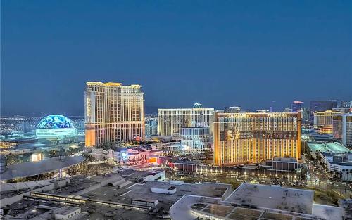 Trump Hotel Las Vegas Strip View Studio 2201 - image 11
