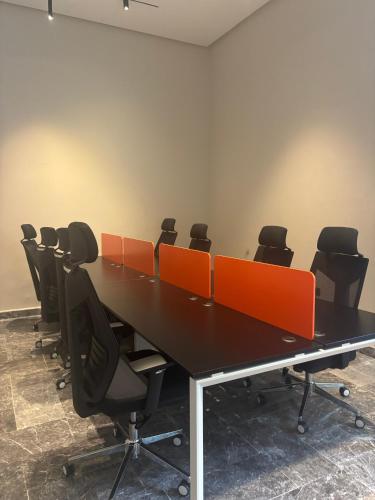 Business center, Bridge Select - Mirage in Cil