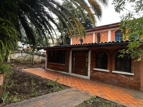 Grecias Home Cumbayá