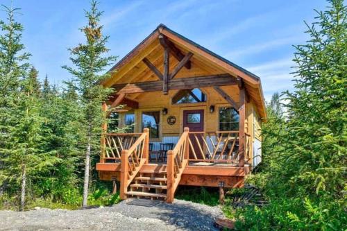 . A Woodland Cottage-Fireweed Meadow Vacation Rental