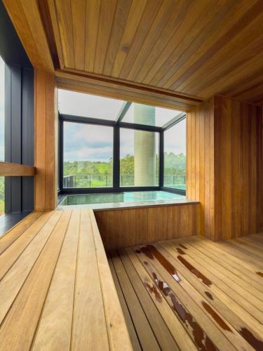 Sky Design Alphaville Hotel Residence in バルエリ