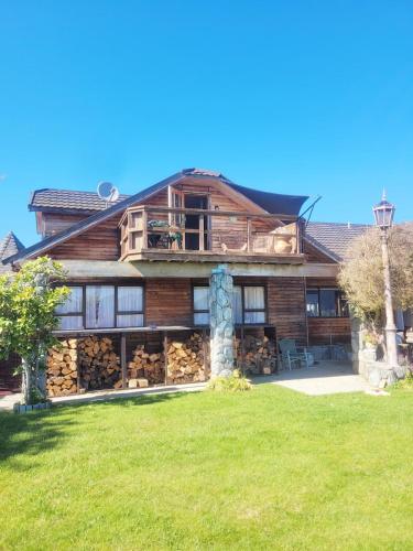 Exterior view, Tranquil retreat with spa & breathtaking views in Upper Moutere
