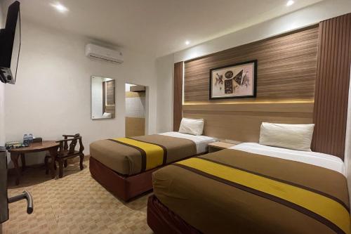 Hotel O near Mall Panakukkang formerly Al-Badar Hotel Syariah in باناكوكانج