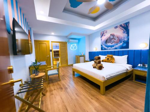 room detail thumbnail 0