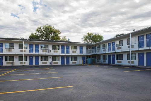 Motel 6-Rochester, MN