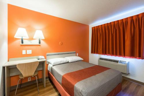 Motel 6 Reno West, Reno, NV, United States Overview | priceline.com