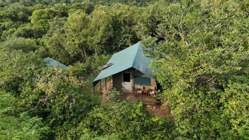 Skats, Hemingway's Luxury Tented Camp in Paraa