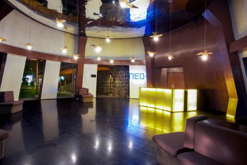 A Hotelcom Hotel Neo Green Savana Sentul City Hotel