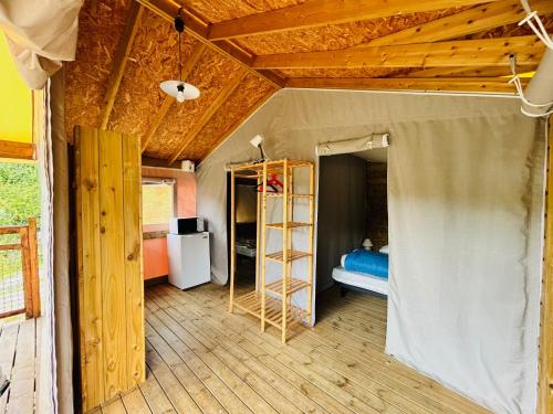 Camping L'Amandier in Turriers