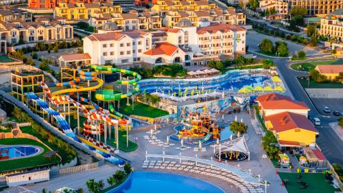 Holiday Inn Aktau - Seaside By IHG in أكتاو