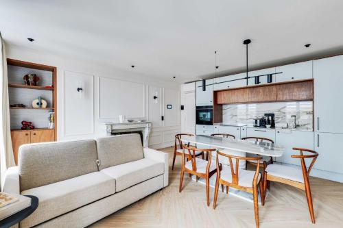Charming apartment a c 2BR-6P Grand boulevards