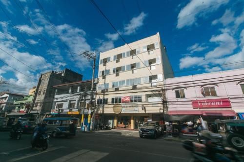 Exterior view, RedDoorz @ FCCG GoldMoon Boutique Hotel in Mandaluyong