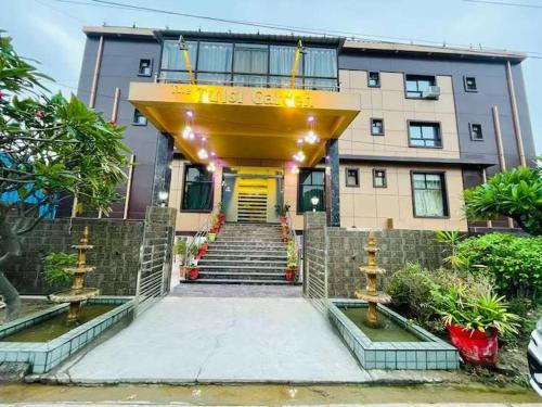 The Tulsi Garden - Ashram vihar vrindavan - Vrindavan