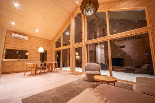 Istaba viesiem, Lakeside Cabin in Rānujarvi