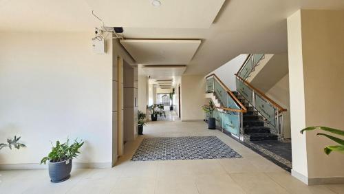 Lobby, Stellar 23 Resort in Mullur