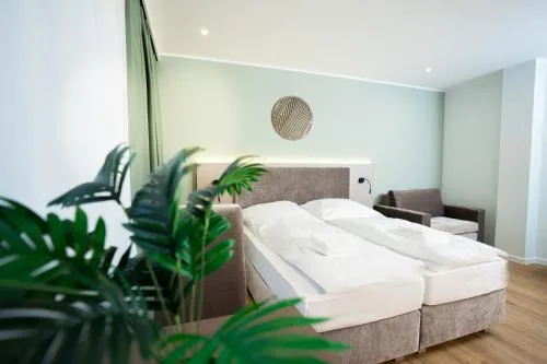 Living Inn am Schlosspark - Zentral, Parkplatz und Kitchenette in Rheda-Wiedenbrück, Deutschland