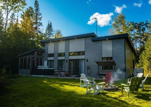 Spa - Lake access - Absolute Comfort - L'Herisson in Chertsey (QC)