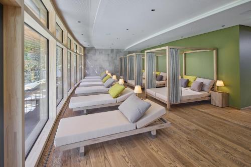 Aqua Dome 4 Sterne Superior Hotel & Tirol Therme Langenfeld