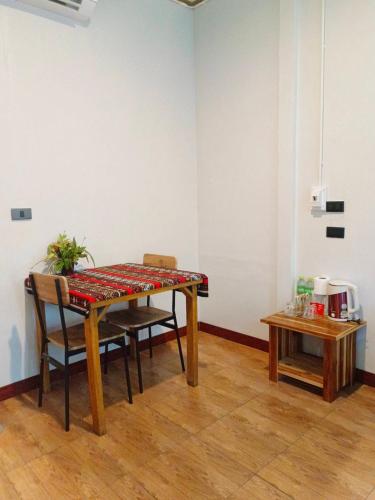 카오속 (수랏타니) Green Valley Lodge 호텔 객실