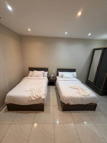 Downtown- Tulina hotel - image 7