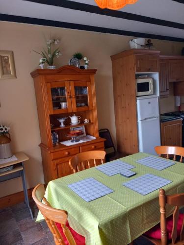 Seadmed, 2 Bed in Pettigo oc-ii07924 in Laghy