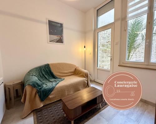 L'Atrium - Cour intérieure & box vélo, rdc - Location saisonnière - Castelnaudary