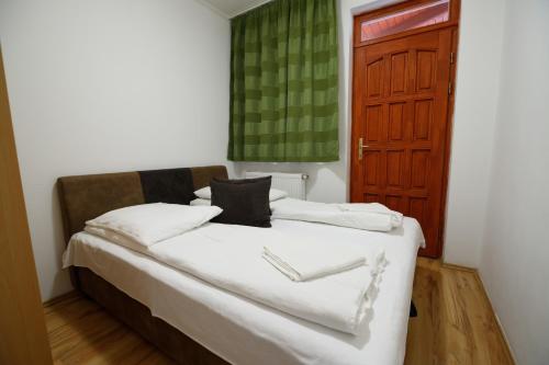 Sarkany Apartman es Kemping in Nyirbator