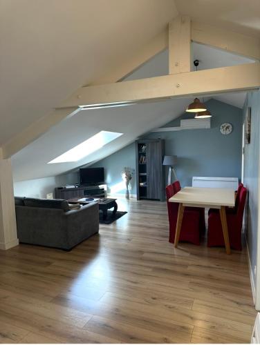 Appartement tout confort T4 - Belle Vue - Proche pic du Jers et Sanctuaire
