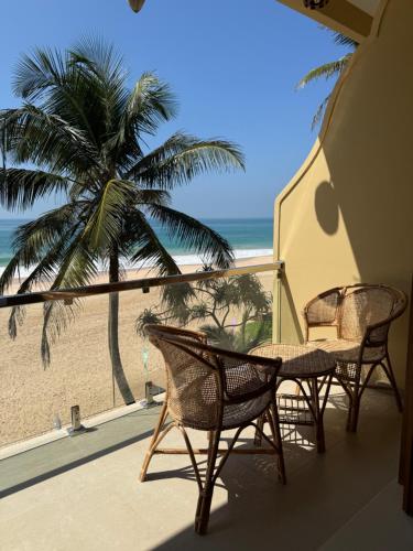 Pina Boutique Hotel - Beachfront in Unawatuna