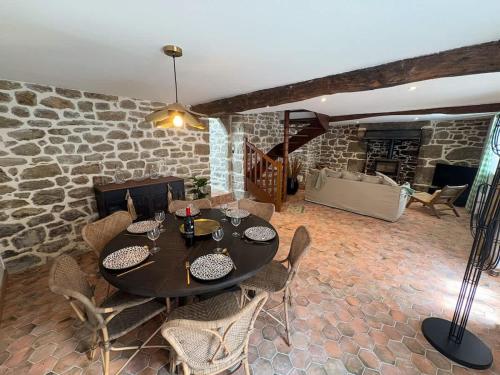 Le Rumorvan - Magnifique maison en pierre renovee in Lanildut