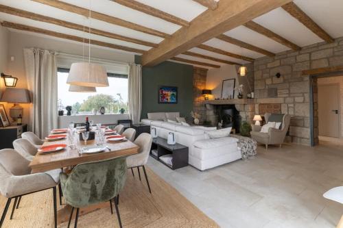 KER LAN - Maison de caractere avec SPA et vue mer in Lanilduta