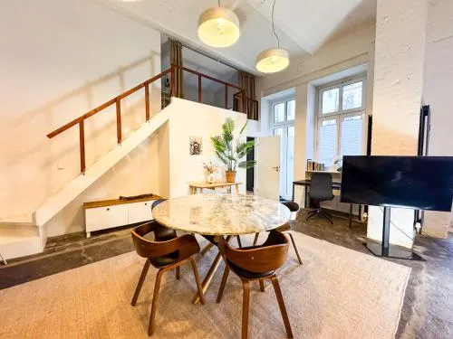 Loft for 6 with Mezzanine Level in Berlin, Deutschland