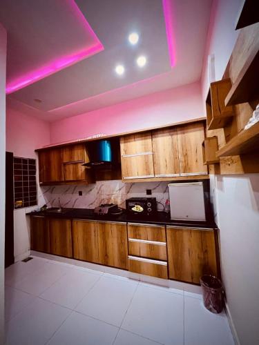 Luxury Farmhouse Just 1 km away from Airport - image 2