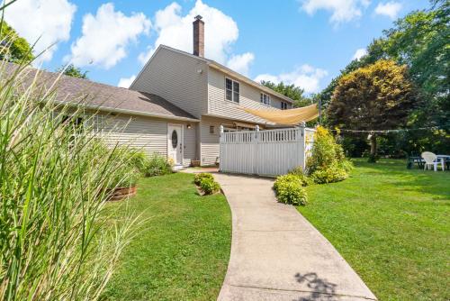Entire Home in Narragansett - image 7