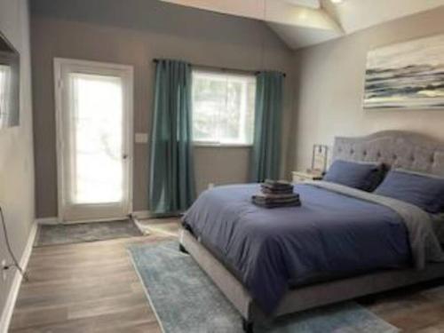 Stone Mountain Home, SmartTV All Rooms, Pool Table in 石山