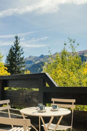 Entrance, Grands Sorbiers #14 - 4 guests - Ski in - Ski out in Meribel