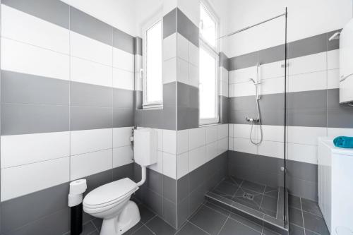 D53 Apartments - image 2
