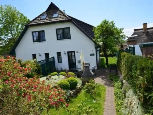 Holiday Home Haus Seeadler by Interhome in Groß Zicker, Deutschland