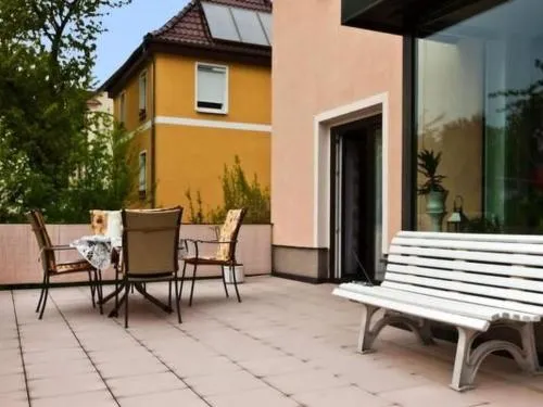 Apartment mit Terrasse by Interhome in Zwickau, Deutschland