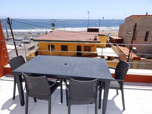 Apartment Touristische Unterkunft Duplex Meerblick Medano - by Interhome