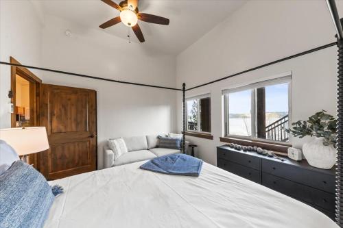 DeJa View - Lower Unit - image 10