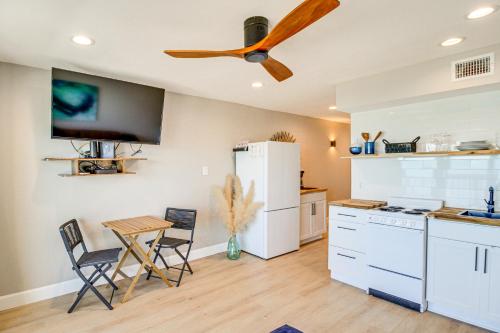 Breezy Beachfront Condo in Heart of Corpus Christi in Corpus Christi, USA