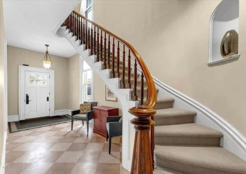 Historic Charm Modern Luxury Free Parking – khách sạn tại Heartside