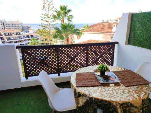 Apartment Studio mit beheiztem Pool by Interhome